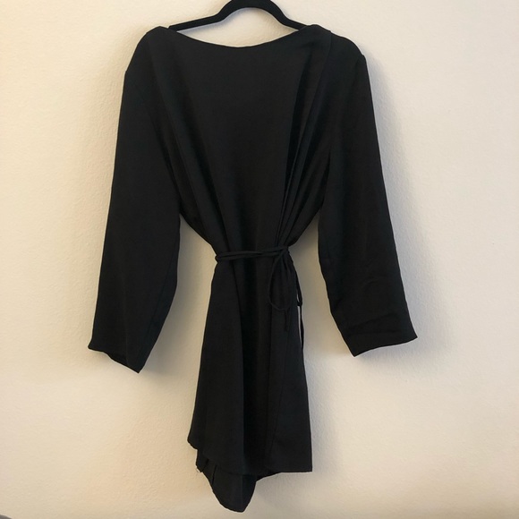 Halston Heritage Dresses & Skirts - HALSTON Heritage Black Boat-Neck Mini Dress / Tunic